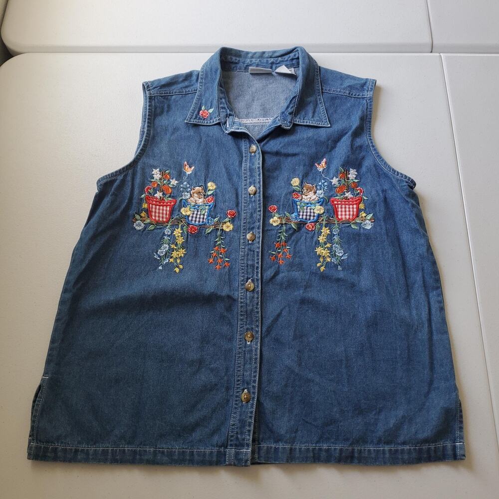 Cabin Creek Button Up Shirt Womens Large Blue Denim Cat Floral Tunic Embroidered